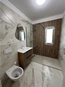 De vanzare apartament cu 3 camere 2 bai la etajul 1 zona Doamna Stanca - foto 5
