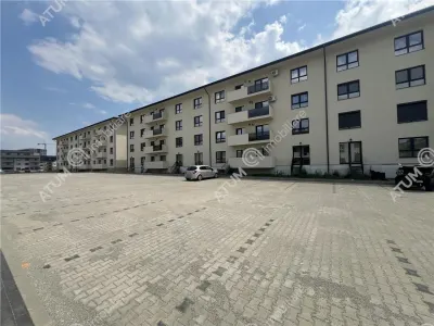 De vanzare apartament cu 3 camere 2 bai la etajul 1 zona Doamna Stanca - foto 10