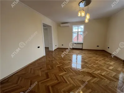 De inchiriat spatiu de birouri complet renovat cu 3 camere si 2 bai zona centrala din Sibiu - Sibiu