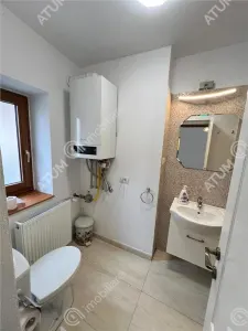 De vanzare 2 apartamente la casa in zona ultracentrala in Sibiu - foto 9