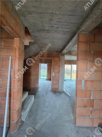 Casă 5 camere Sibiu - poza 4
