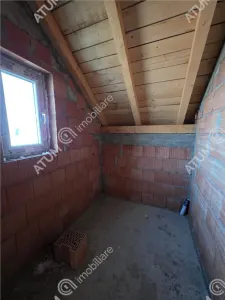 De vanzare casa cu 5 camere si gradina de 415 mp din Selimbar in Sibiu - foto 7