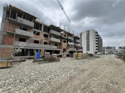 De vanzare apartament cu 2 camere etaj 1 parcare subterana in Selimbar - foto 7