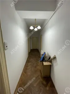 De inchiriat apartament cu 4 camere ultracentral in Sibiu - foto 11
