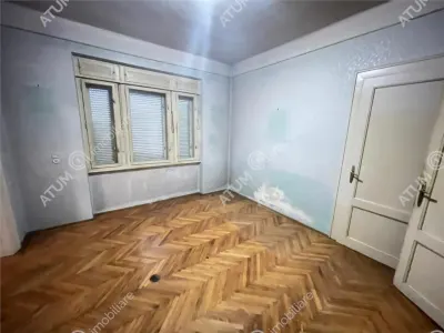 De vanzare apartament la casa cu 4 camere si teren 420 mp in zona parcul Sub Arini din Sibiu - foto 11