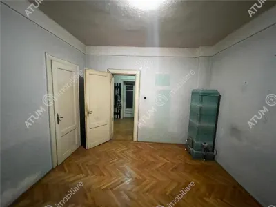 De vanzare apartament la casa cu 4 camere si teren 420 mp in zona parcul Sub Arini din Sibiu - foto 7