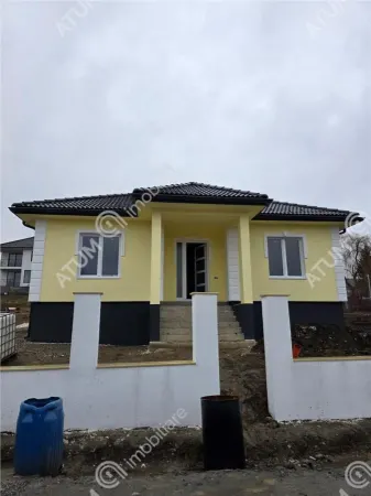 Casă 4 camere Cisnădie - poza 1