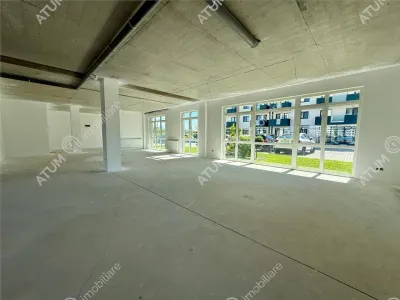 De vanzare spatiu comercial situat in zona Calea Surii Mici din Sibiu - foto 5