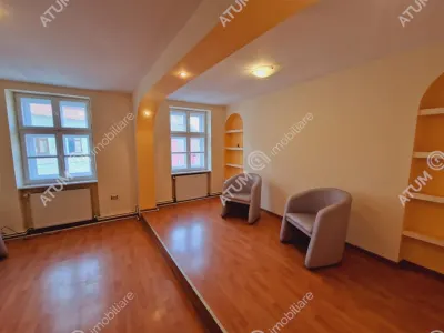 Spatiu pentru birouri de inchiriat in zona Centrului Istoric din Sibiu - foto 4