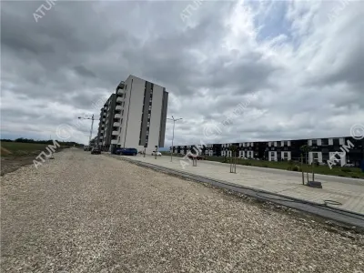 De vanzare apartament cu 2 camere decomandate si balcon zona Doamna Stanca - foto 13