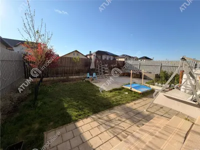 De vanzare casa cu 5 camere si teren de 250 mp in Cristian - foto 15