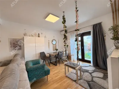 De vanzare casa cu 5 camere si teren de 250 mp in Cristian - foto 19