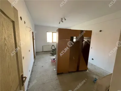 De inchiriat spatiu comercial 490 mp la etajul 1 in zona centrala din Sibiu - foto 12