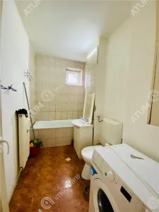 Se vinde apartament cu 3 camere de 72 mp si gradina in zona Vasile Aaron din Sibiu - foto 6