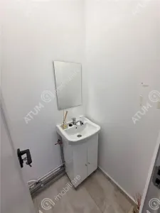 Spatiu comercial de vanzare in zona Brana din Selimbar - foto 10