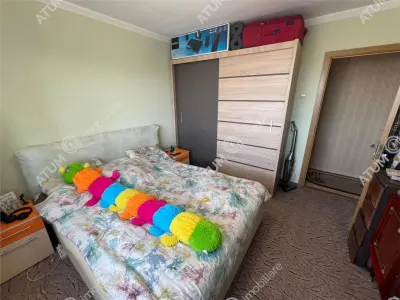 De vanzare apartament cu 3 camere decomandate balcon si pivnita in zona Vasile Aaron din Sibiu - foto 6