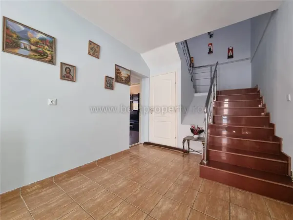 Casă 6 camere Sibiu - poza 10