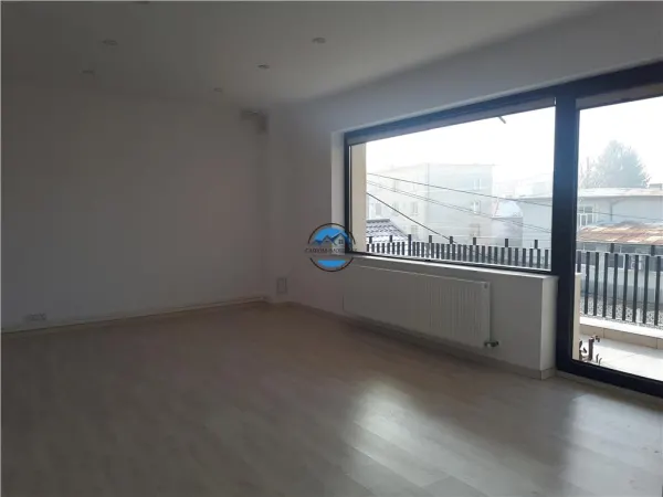 Casă 10 camere Ploiești - poza 19