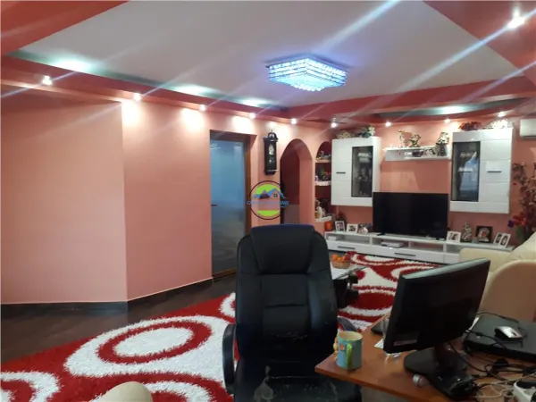 Casă 8 camere Gageni - poza 12