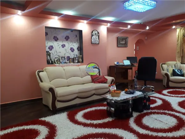 Casă 8 camere Gageni - poza 13