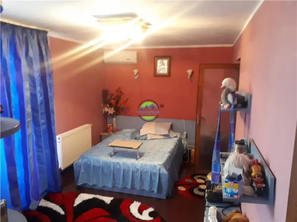 Casă 8 camere Gageni - poza 24