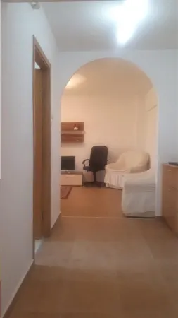Apartament 3 camere Ploiești - poza 2