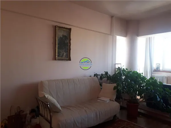 Apartament 3 camere Ploiești - poza 3