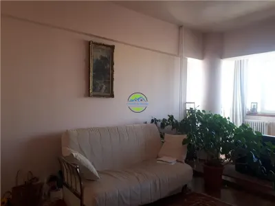 Republicii Central - Apartament 3 Camere de Vanzare - foto 3