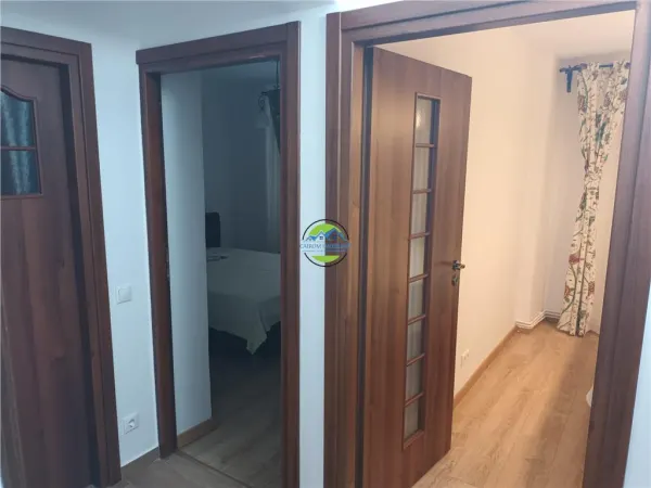 Apartament 3 camere Ploiești - poza 9