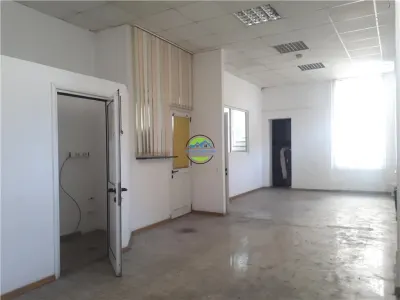 ULTRACENTRAL  Spatiu pentru Birouri de Inchiriat - foto 4