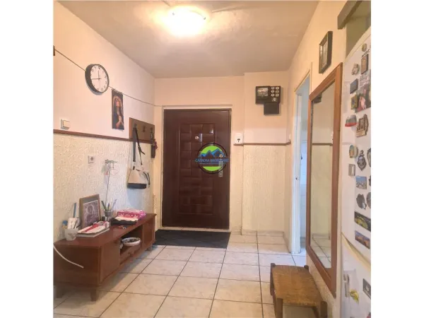 Apartament 3 camere Ploiești - poza 2