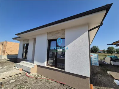 Casa zona Orizont, 3 camere, 2 bai, 220000 euro - Alba Iulia