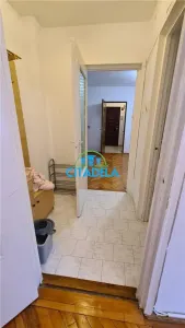 Apartament  2 camere ,Cetate Bulevard,etaj 1,63000 euro - foto 7