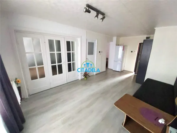 Apartament 2 camere Alba Iulia - poza 1