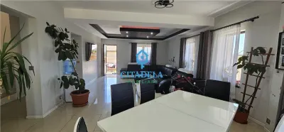 Casă modernă de vânzare în Alba Iulia – Complet mobilată și utilată, gata de mutat - foto 3