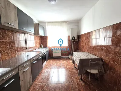 Apartament 2 camere, etaj 1 Cetate-Closca 73500 euro - foto 4