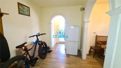 Apartament 2 camere Ampoi 3,decomandat,52000 euro - foto 2