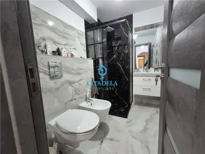 Apartament 2 camere,Cetate,ultrafinisat 98000 euro - foto 10