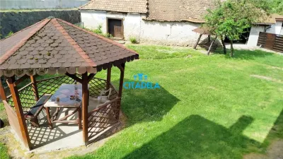 Casa renovata,Ampoita,1700 mp teren - foto 2