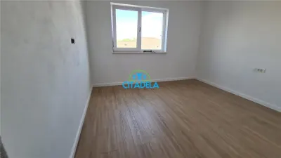Duplex la strada asfaltata, Alba-Micesti,162000 euro - foto 9