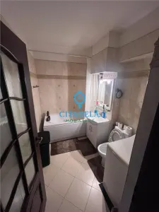 Apartament 2 camere Cetate bulevardul Transilvaniei 350 eur - foto 7