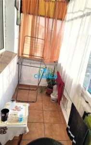 Apartament 3 camere decomandat Cetate Bulevard,65000 eur - foto 2