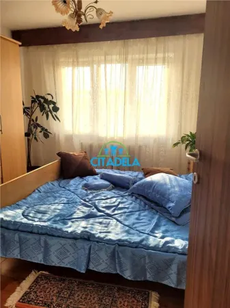 Apartament 3 camere Alba Iulia - poza 4