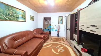 Apartament 3 camere ,Centru,et.4/10,78000 euro - foto 2