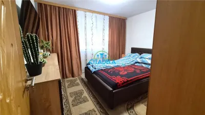 Apartament 3 camere ,Centru,et.4/10,78000 euro - foto 9