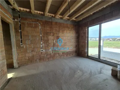 Casa plan parter Alba -Micesti, 300mp teren, 189000 euro - foto 4