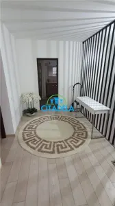 Casa noua tip duplex mobilata,zona Centru 185000 euro - foto 10