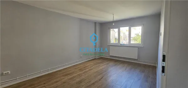 Apartament 3 camere Alba Iulia - poza 1