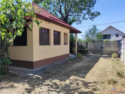Casa de vanzare in Ardud - foto 1