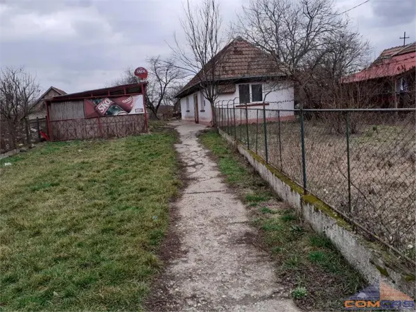 Casă 2 camere Lazuri - poza 2